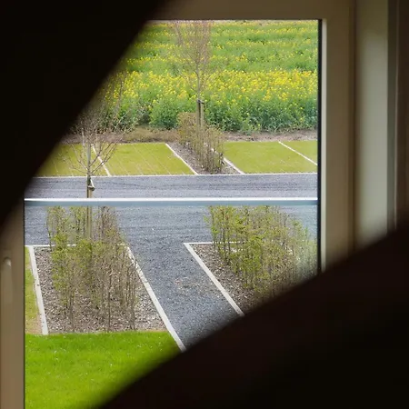Ferme De Pétrieux - Pmr Le Saule Avec Piscine Et Wellness * Tournai